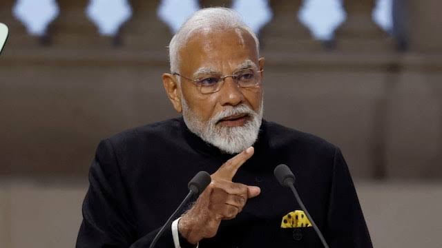 'कांग्रेस ने लोकतंत्र को बंधक बना लिया था...', आपातकाल के 50 साल पूरे, इंदिरा सरकार पर बरसे पीएम मोदी